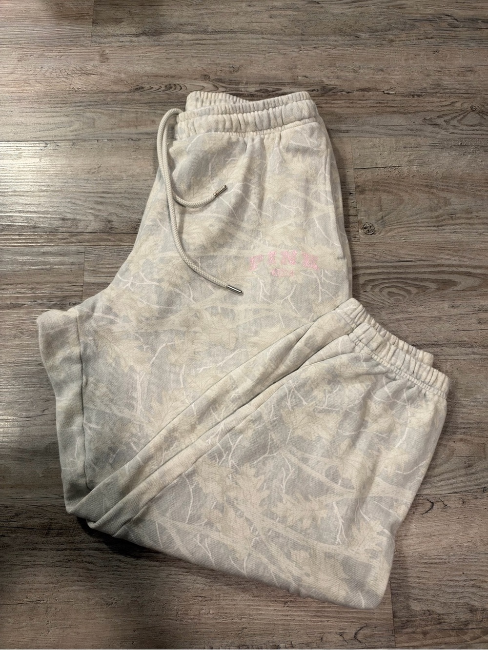VS PINK sweatpants